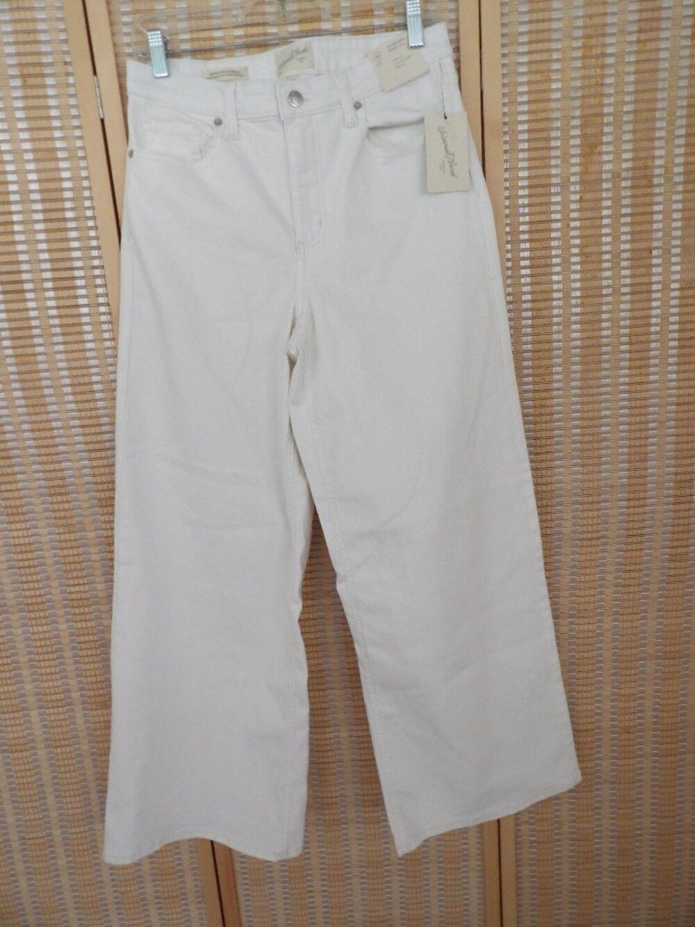 NWT Womens Universal Thead Size 10 Everyday Wide Leg Slim Fit Jeans